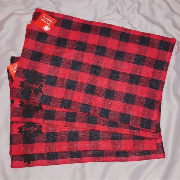 Kitchen Table Placemats (set of 4) - Picture 2 of 3